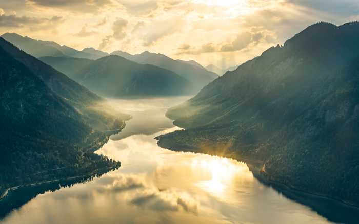 Digitaldrucktapete Gold Mountains