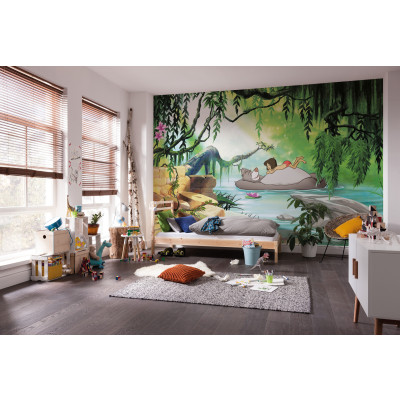 Jungle book swimming with Baloo