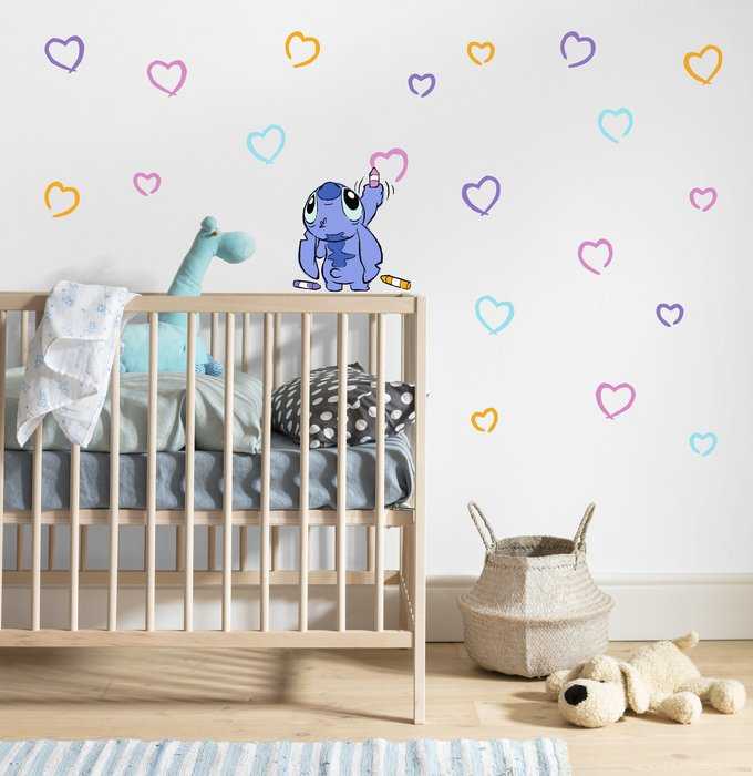  Disney Stitch Artist