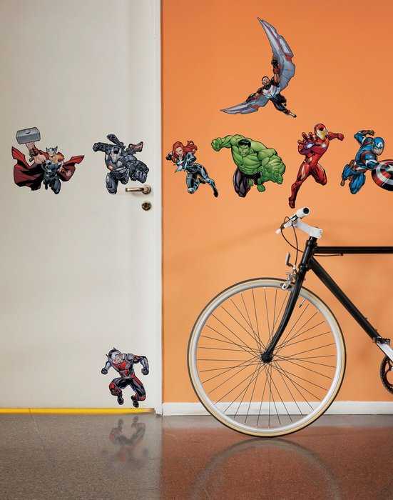  Avengers Action