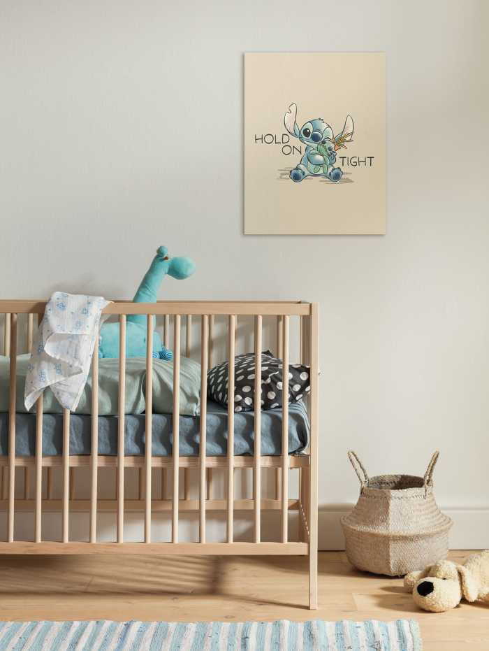 Vlies Bild auf Keilrahmen/ Echtholzrahmen Disney Lilo and Stitch Hold On Tight