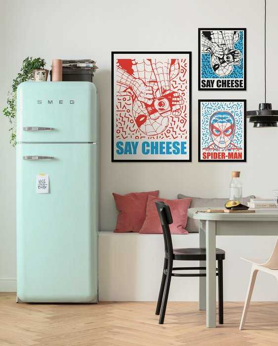 Poster Marvel Spider-Man Say Cheese Blue