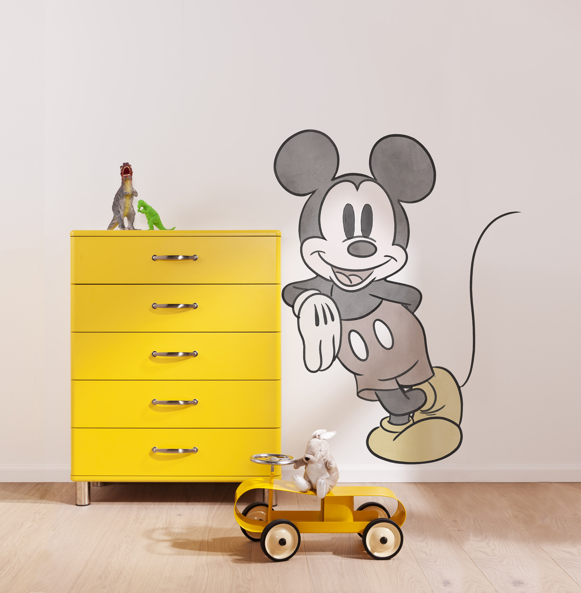 Mickey Essential