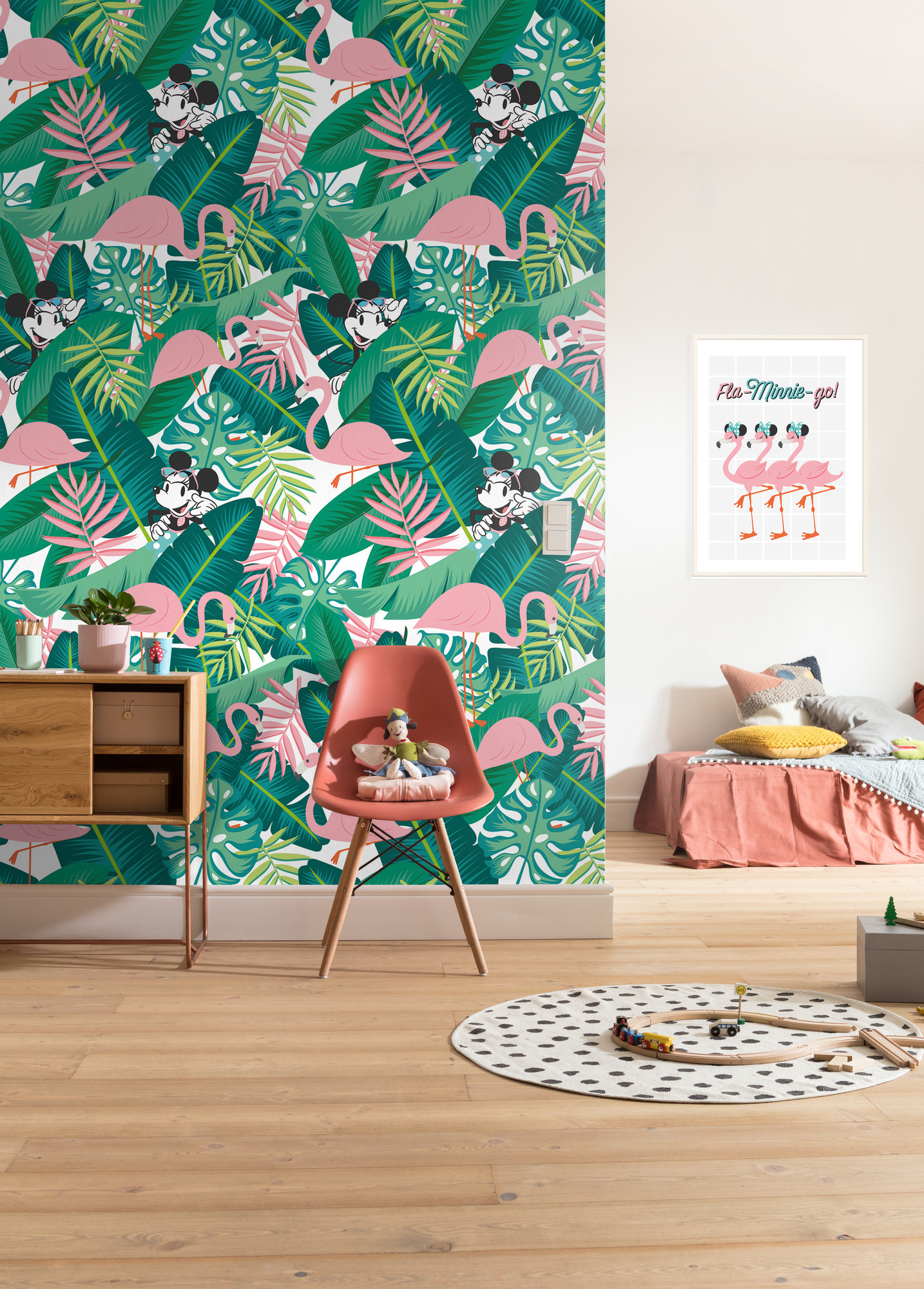 Minnie Tropical