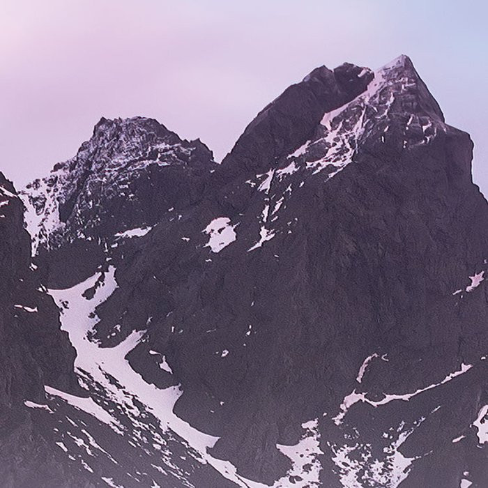 Glowing Vestrahorn